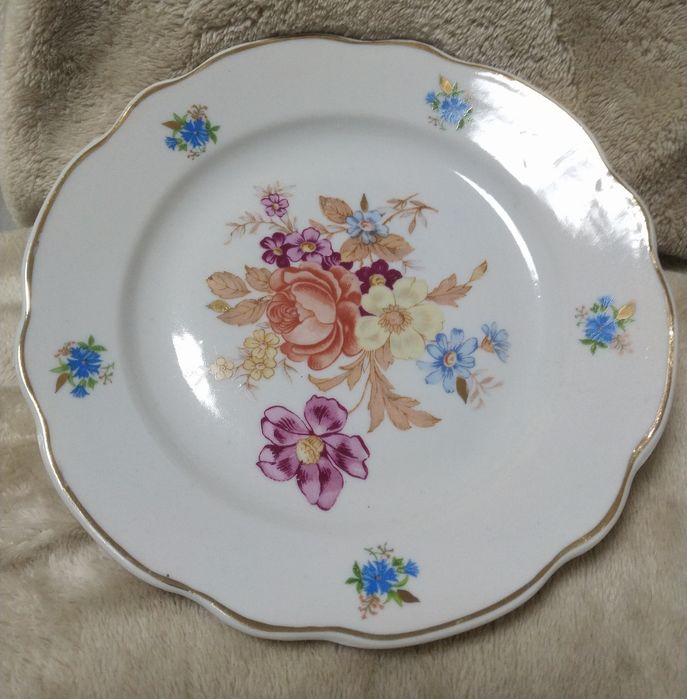 Продам раритетные тарелки дулево