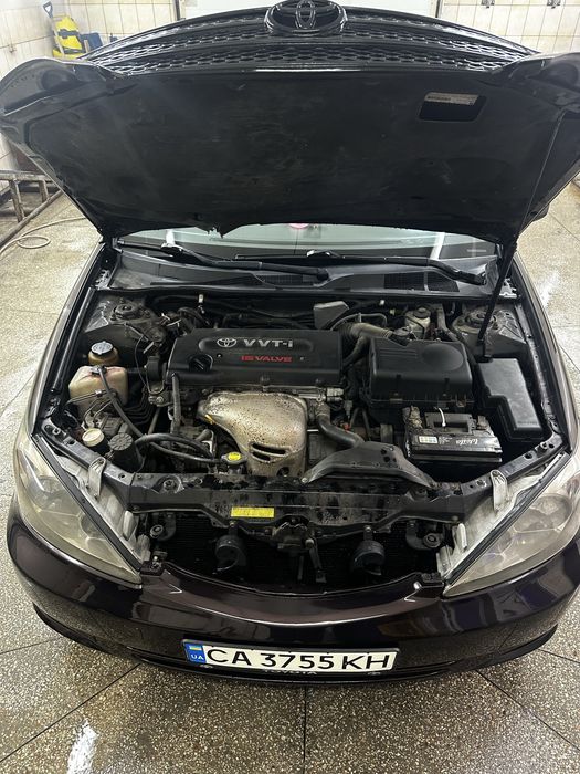 Продам Тойоту Камрі 30