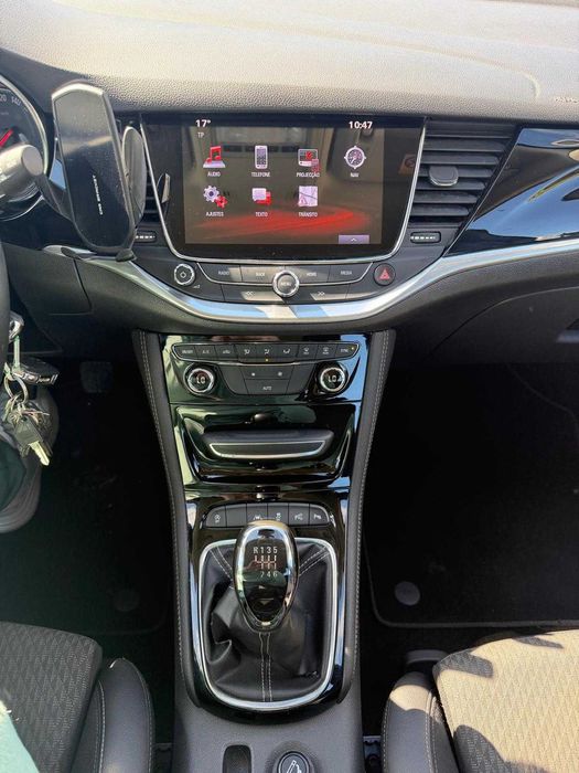 Opurtunidade Opel astra k excellence 2016 em boas condições e com poucos km