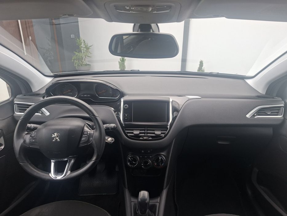 Peugeot 208hdi 170000kms