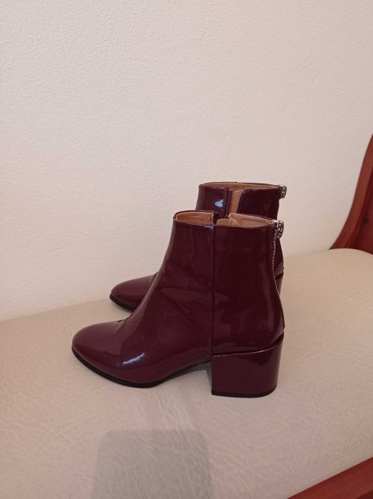 Botas de verniz bordeaux - Only