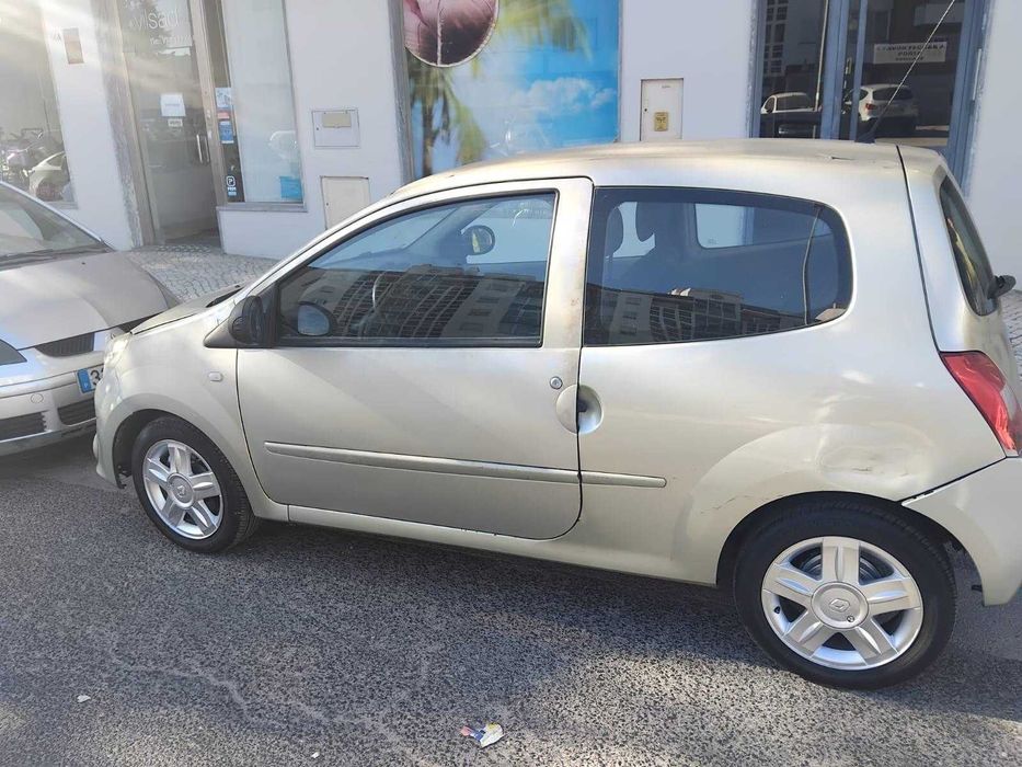 renault twingo 1.2 186000klm