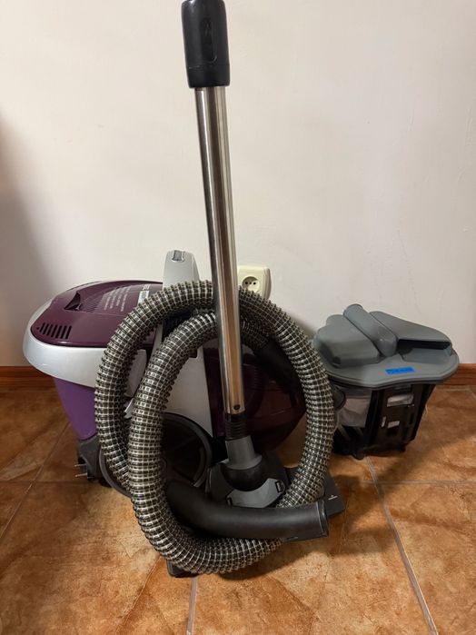 Пилосос Zelmer Aquos з водяним фільтром