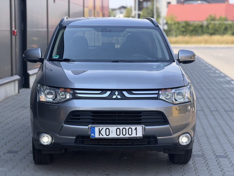 Mitsubishi Outlander*7 osób*Automat 4WD*Bezwypadek