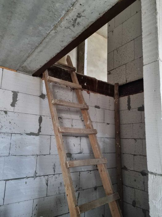 продам 3х кімнатну квартиру у 2 рівня в новому комплексі