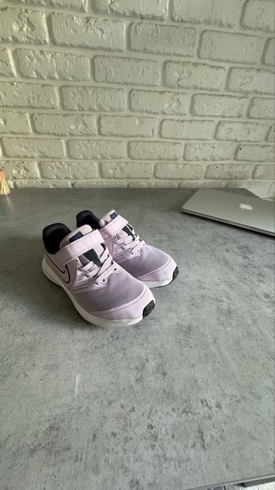 Кроссовки Nike для девочки