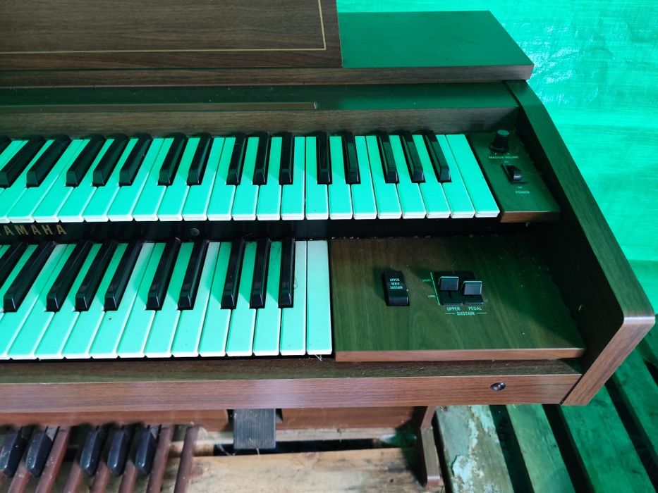 Organy Yamaha całkowicie ok