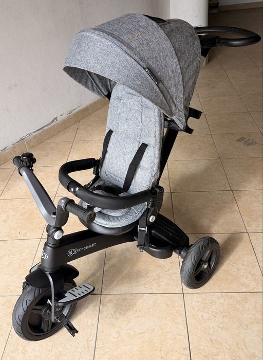 Triciclo Kinderkraft Multifuncional Easytwist