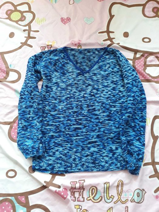 Niebieski sweterek w stylu crochet, rozmiar L