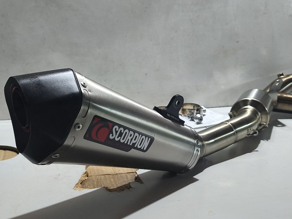 Yamaha MT 10 Scorpion c/ decap