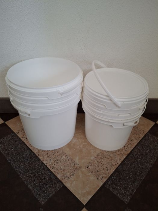 Ведро пластиковое для пищевых продуктов