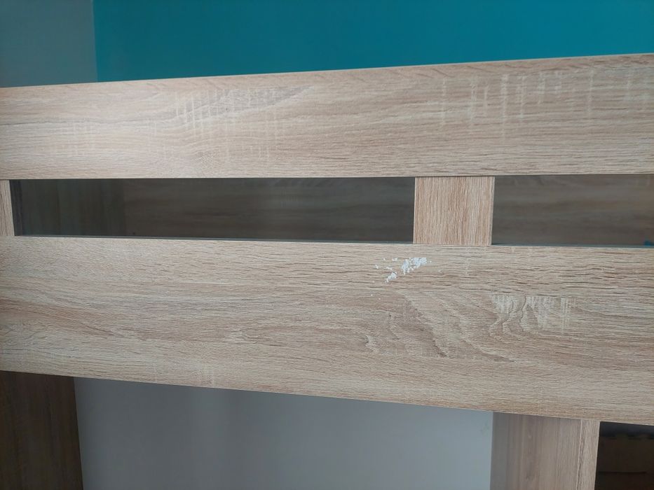 Łóżko dziecięce z antresolą, biurkiem i szafą, jak nowe