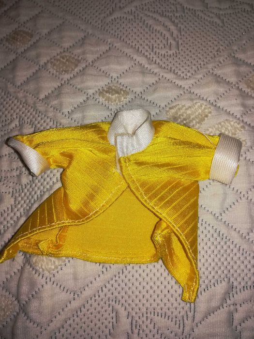 Camisola/ Casaco Amarelo para Boneca