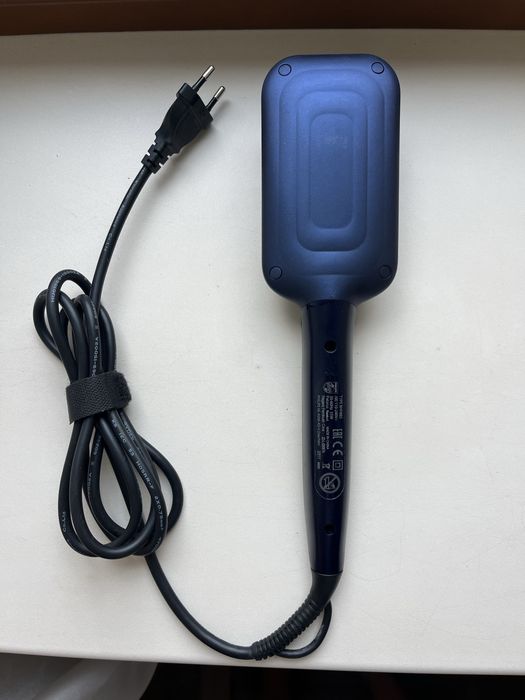 Щітка-випрямляч Philips BHH885