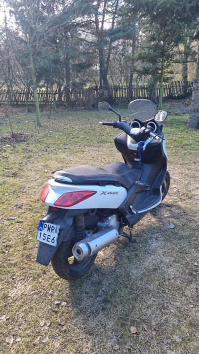 yamaha x-max 125