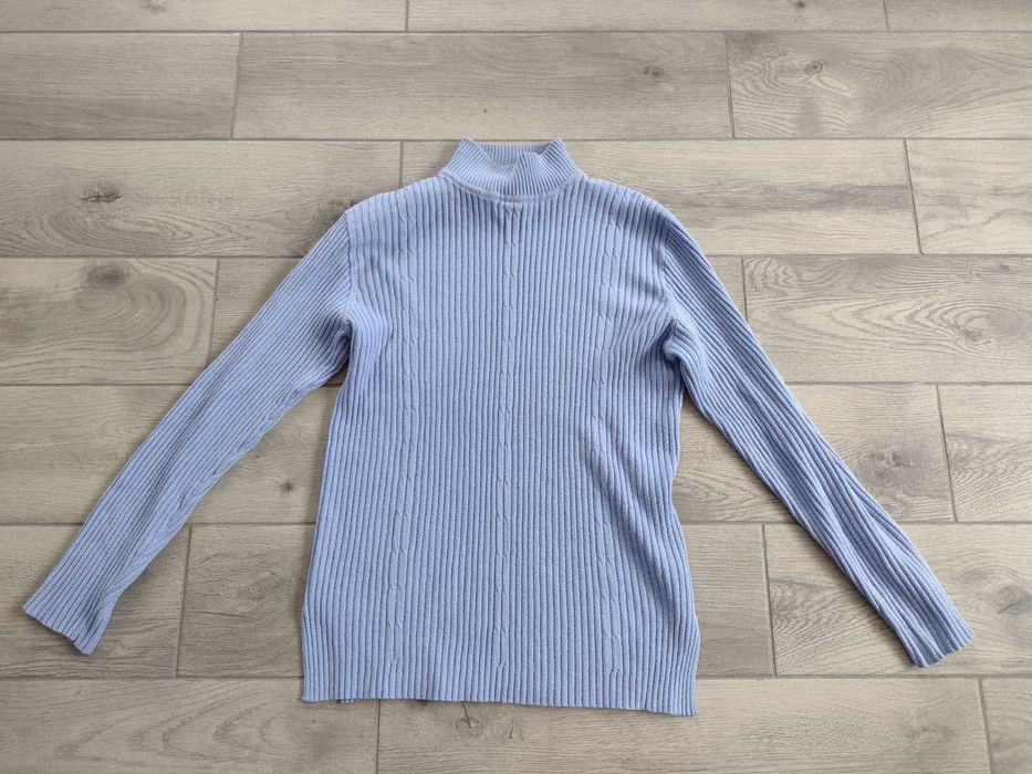 Sweter z golfem rozmiar M