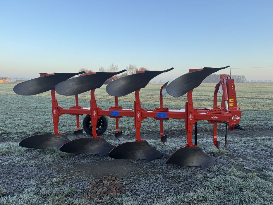 Kuhn master 4 !! Model 3+1 !! Od 80km !! Plug obrotowy (lemken overum)