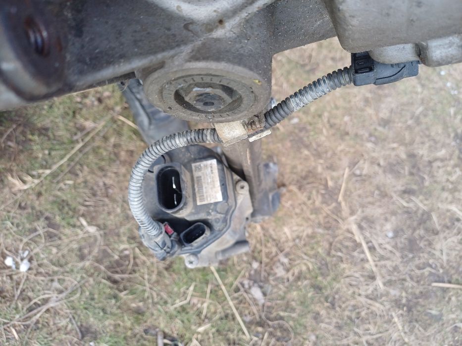 Рульова рейка Audi Skoda Superb Volkswagen Passat B-6 1K1423051DM