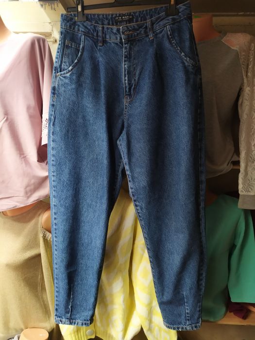 Джинси мом нові,гарна якість.Виробник Туреччина.