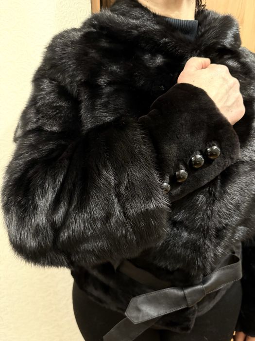 Норкова  жіноча шубка