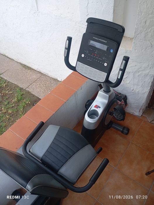 bicicleta  Pro-Form reclinada
Título: Mon