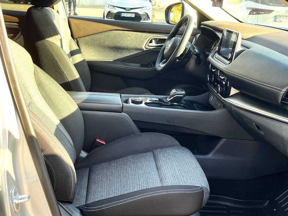 Nissan Rogue 2022 Автомат