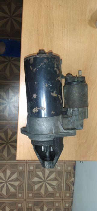 Продам стартер на ваз