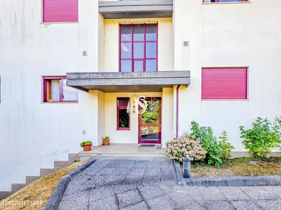 T2 Apartment for Sale in Amarante (São Gonçalo), Madalena, Cepelos and Ga