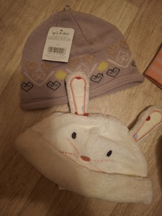 Czapki niemowlęce