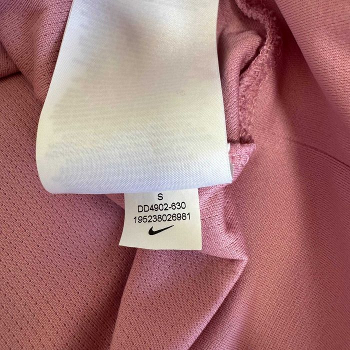 Розова кофта Nike Dri-fi як нова ОРИГІНАЛ