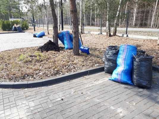Sprzątanie biur, lokali, firm, instytucji.