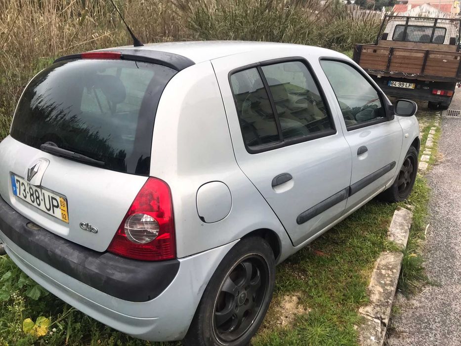 Renault Clio 2 1.5 DCI 07/2003