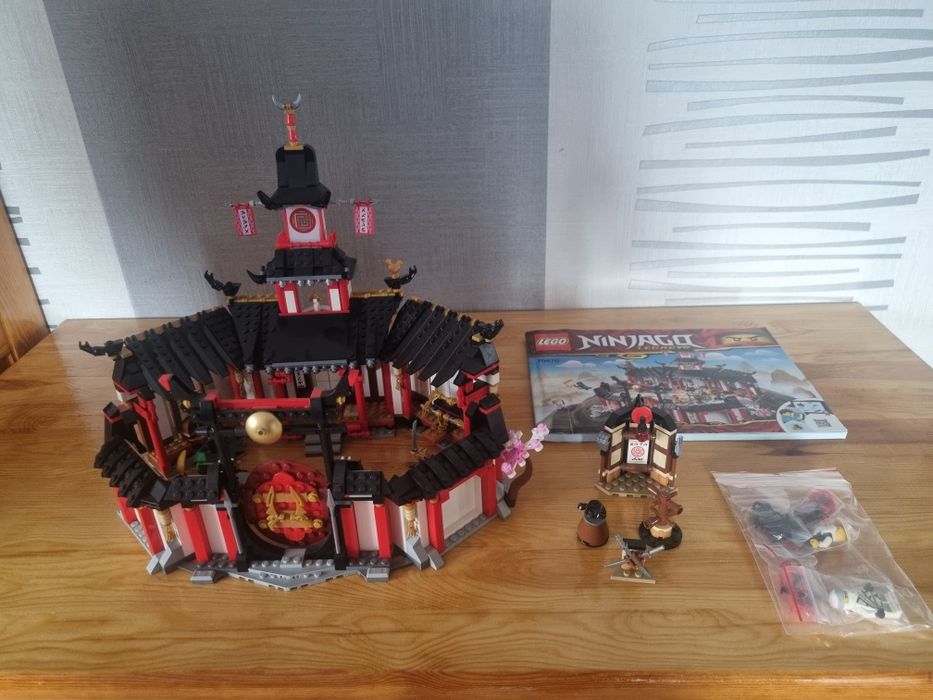 Lego ninjago 70670 + gratis