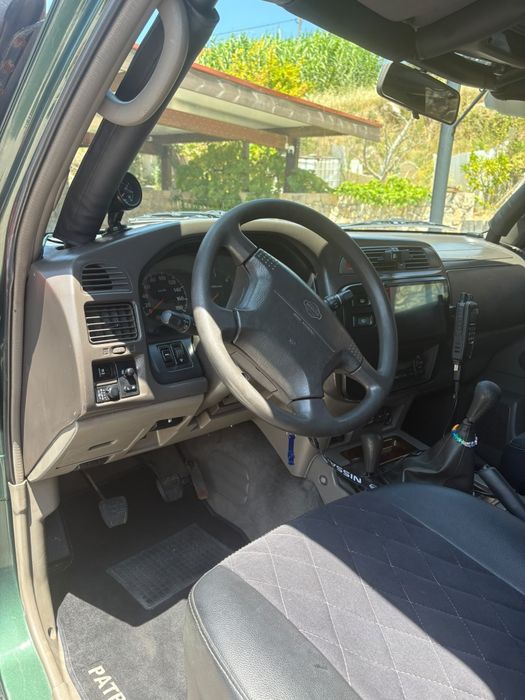 Nissan patrol y61 GR