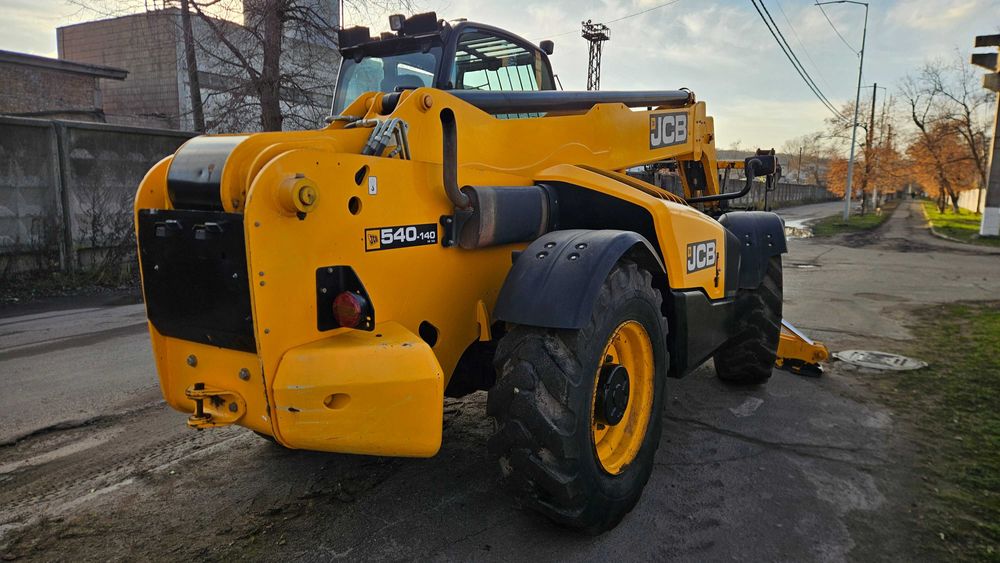 Продам навантажувач телескопічний  JCB 540-140 2018 року