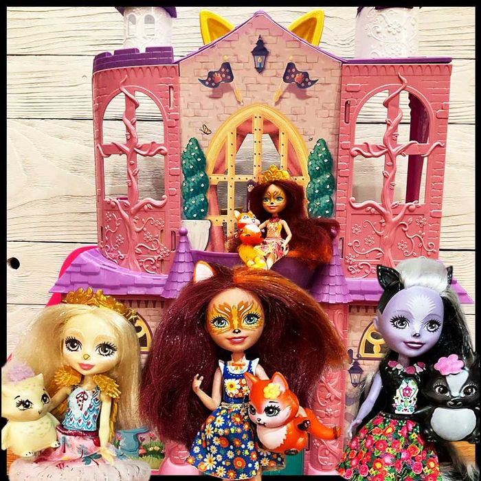 Набор Enchantimals "Дворец для балов" Royal Ball Castle + 3 куклы