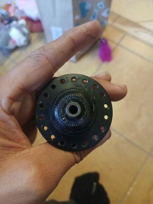 Piasta rowerowa shimano na tarczę