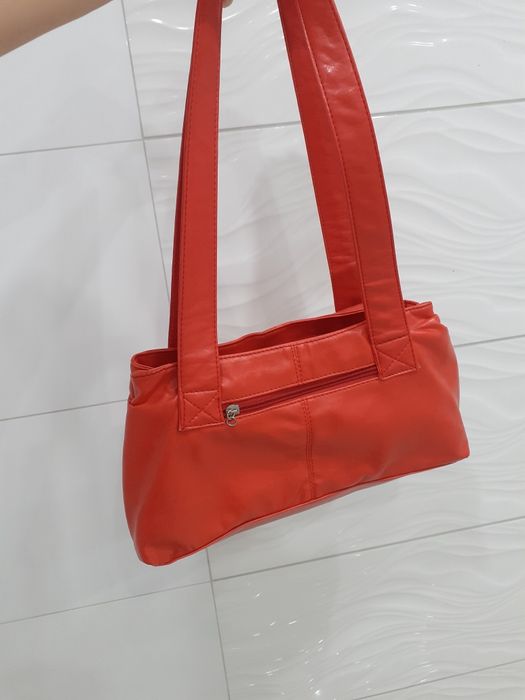 Czerwona torebka vintage chic Red leather bag 90s oldschool Rouje styl