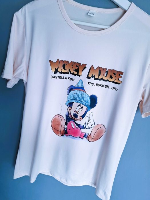 Beżowy t-shirt z dużym nadrukiem Myszka Miki