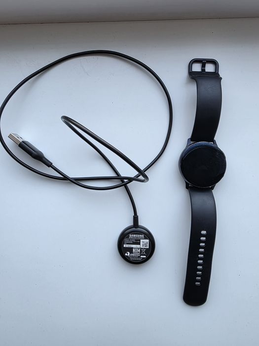 Смарт-годинник  Samsung Galaxy Watch Active 2 Black (SM-R820)