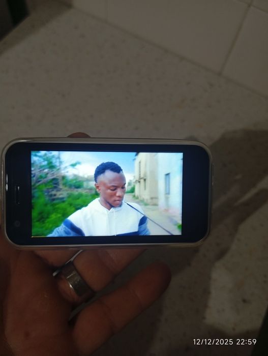 Telemóvel soyer p70