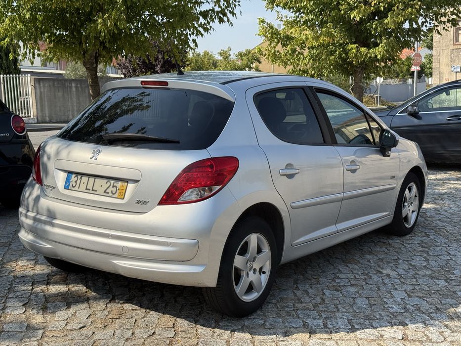 Peugeot 207  sportlum