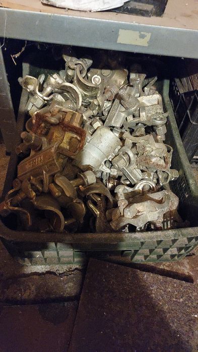 Złączki rusztowania