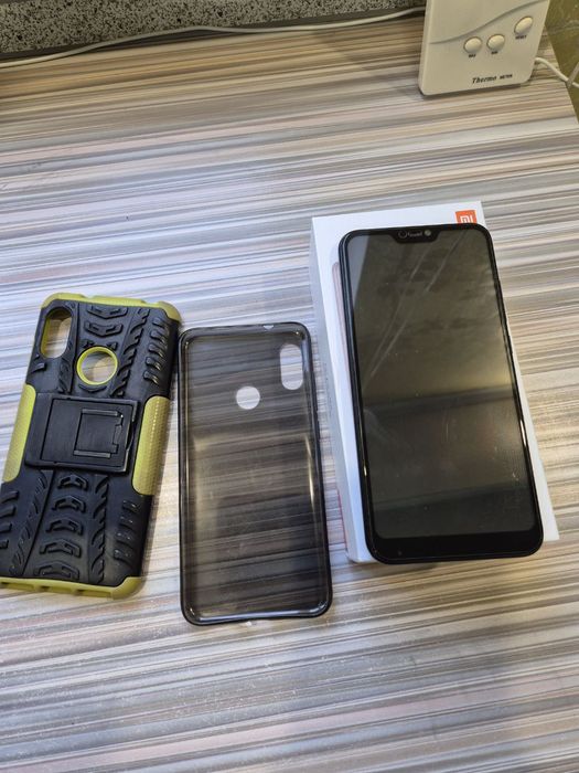 Xiaomi Mi A2 Lite смартфон, мобільний телефон.