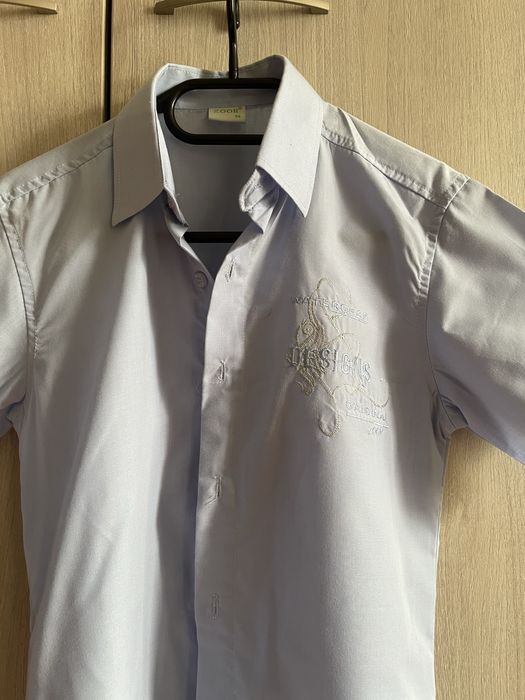 Сорочка блакитна, короткий рукав, вишивка -принт, зріст 140