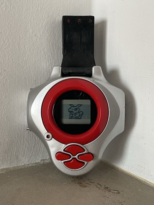 Digimon Tamers Digivice D-Power Red + Guilmon Digicard Bandai 2001
