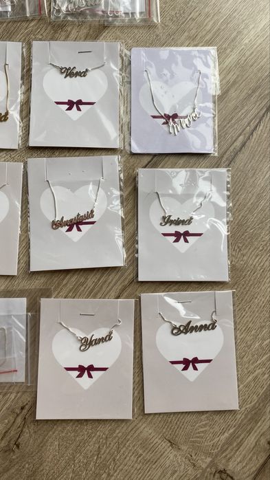 Підвіс із срібла з іменем в подарунковій упаковці