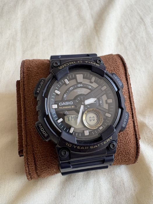 Чоловічий наручний годинник Casio AEQ-110w