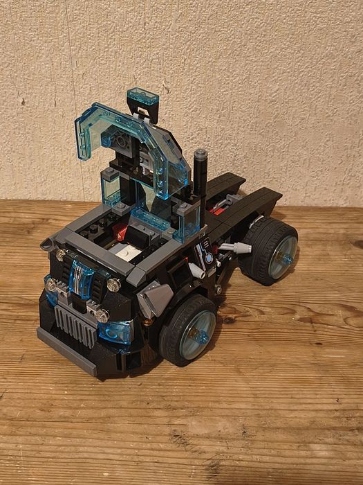 Lego ultra agents 70165 tir, mobilna baza