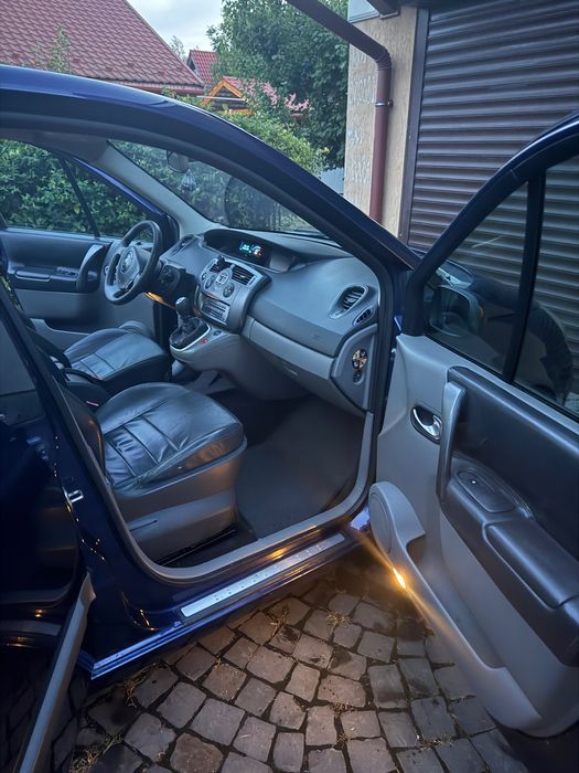 Grand Scenic продажа